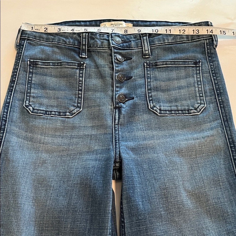 Abercrombie & Fitch Flare Leg High Rise Size 27 - Picture 4 of 16